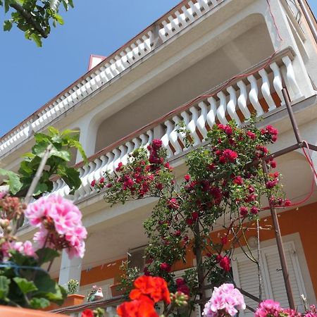 Apartments And Rooms Juki Senj  Bagian luar foto