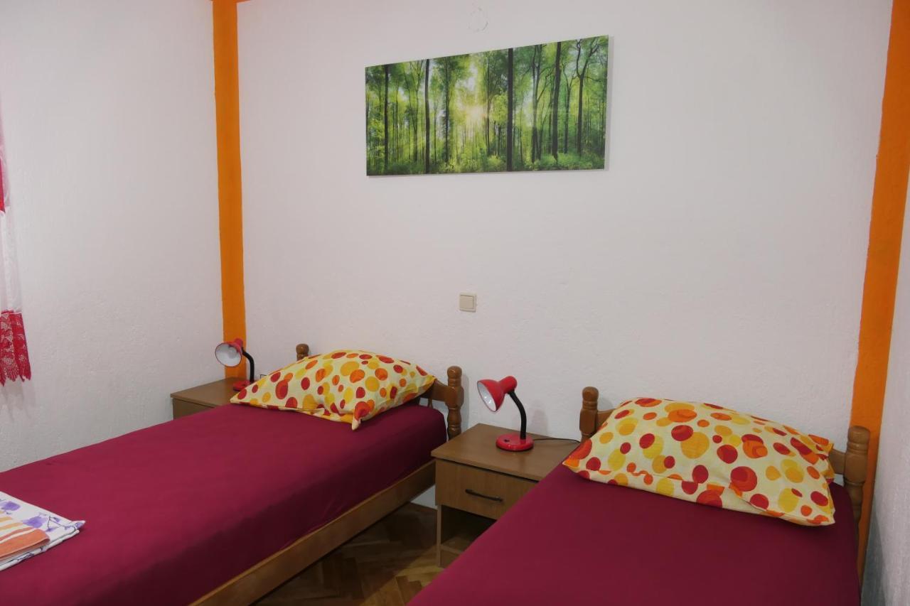 Apartments And Rooms Juki Senj  Bagian luar foto