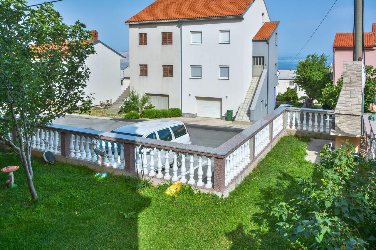 Apartments And Rooms Juki Senj  Bagian luar foto