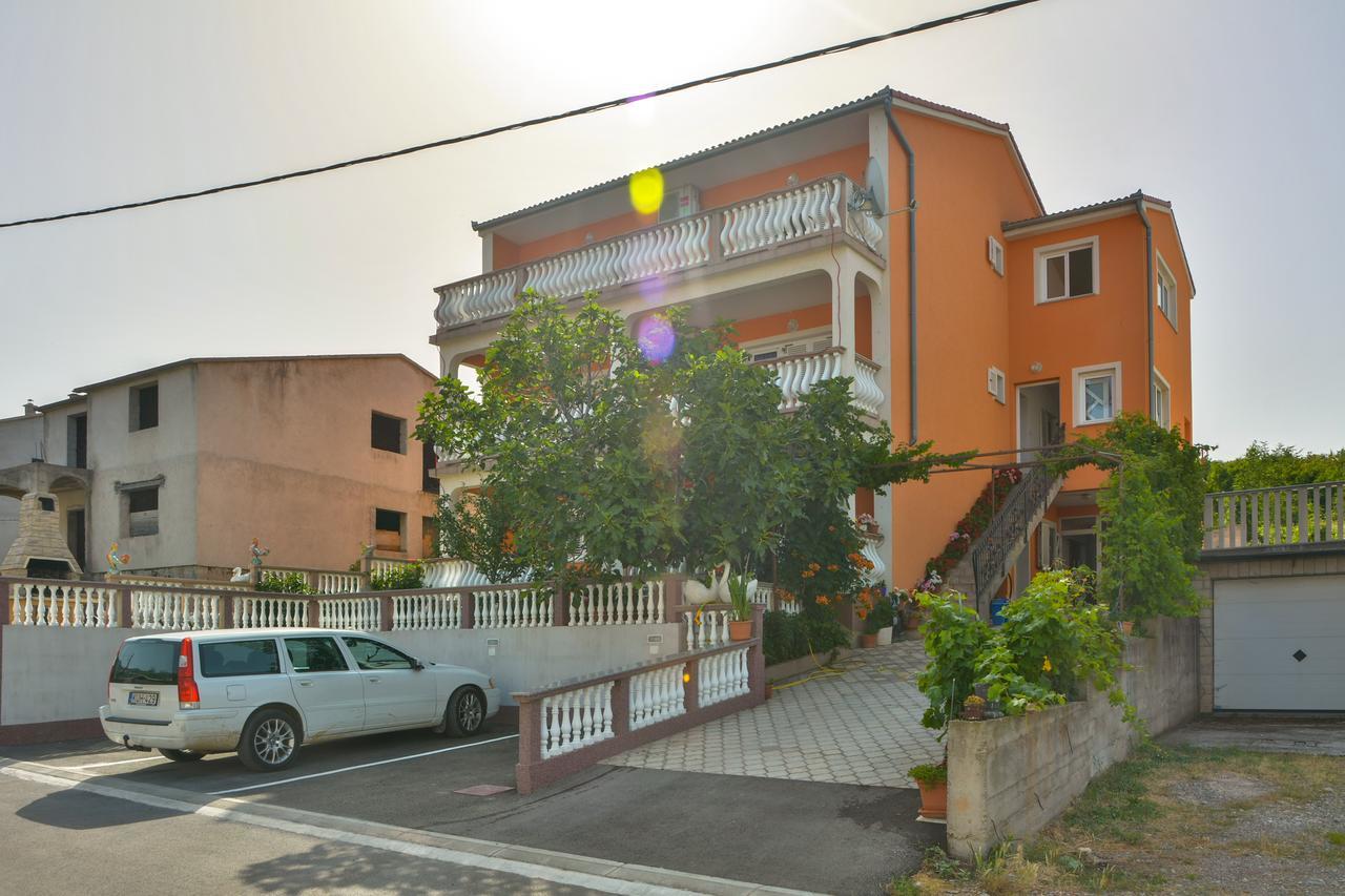Apartments And Rooms Juki Senj  Bagian luar foto