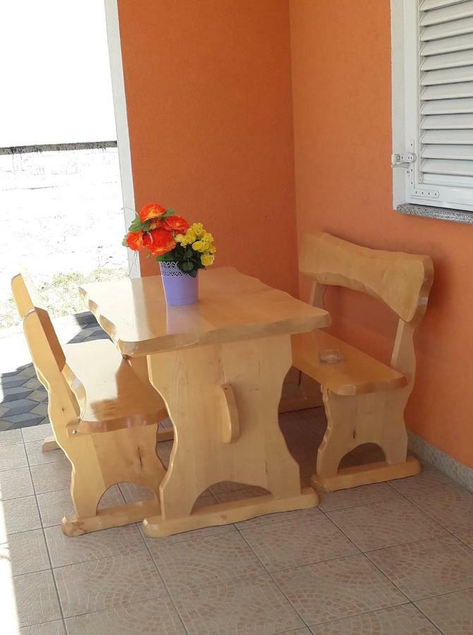 Apartments And Rooms Juki Senj  Bagian luar foto